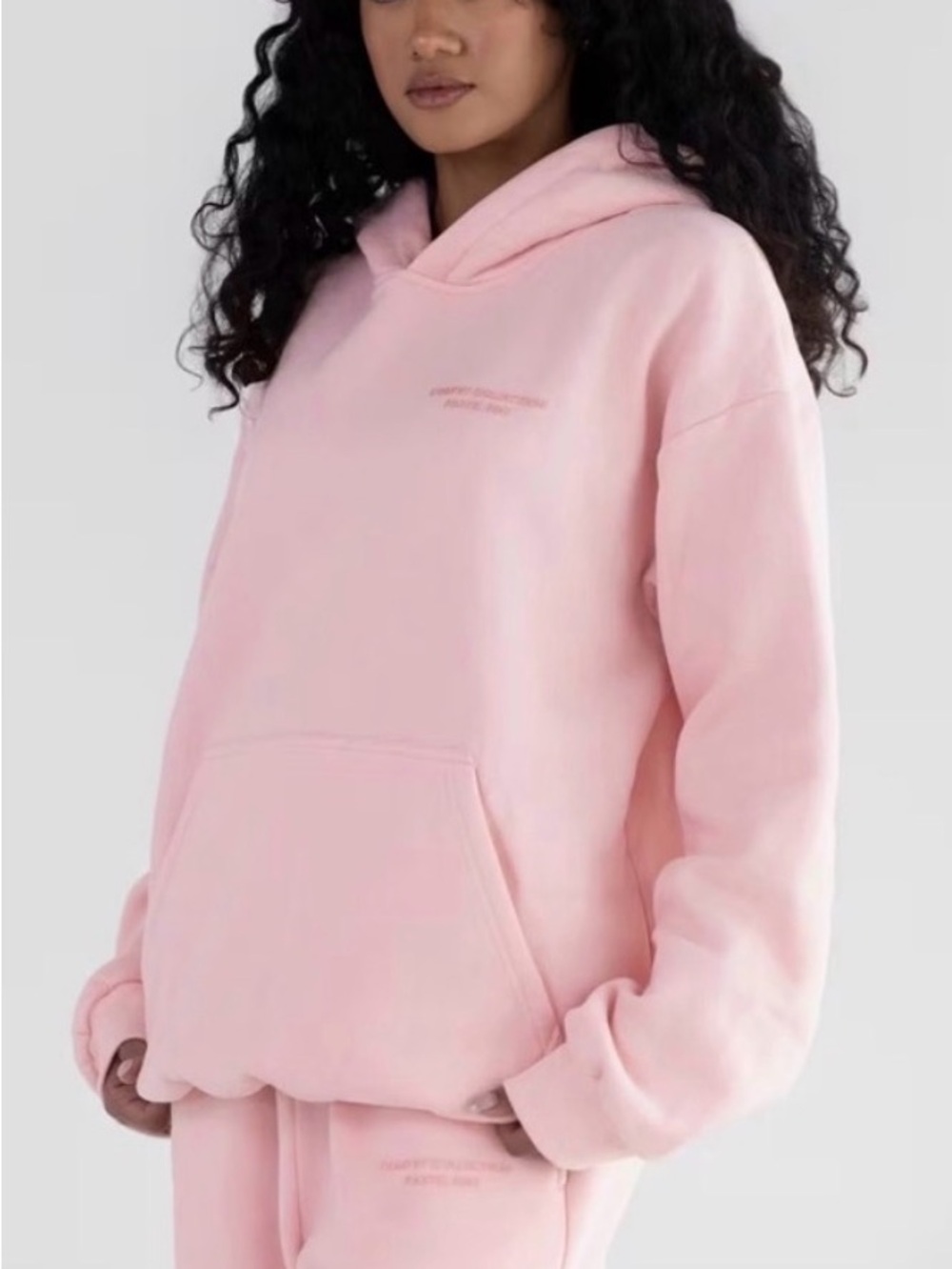 Women's Comfrt Oversized Pink Fleece Hoodie with Kangaroo Pocket